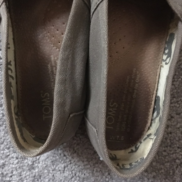 Unique bundle of TOMS classics - Picture 5 of 8